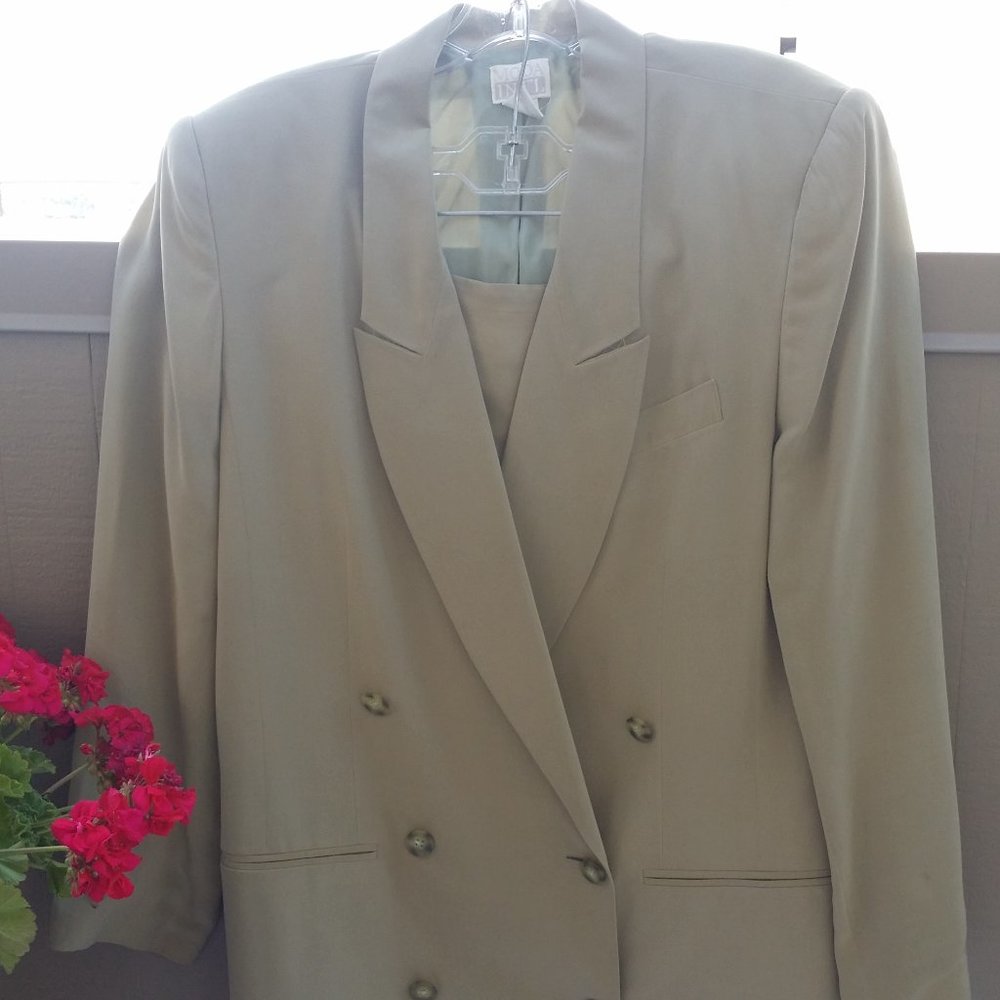 Vintage VS silk suit